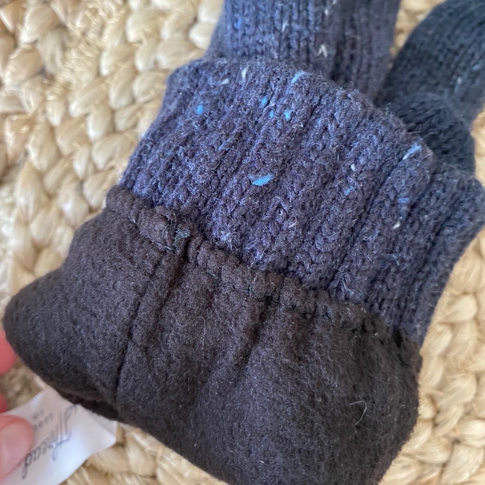 Universal Thread | Navy Gloves - Picture 5 of 5